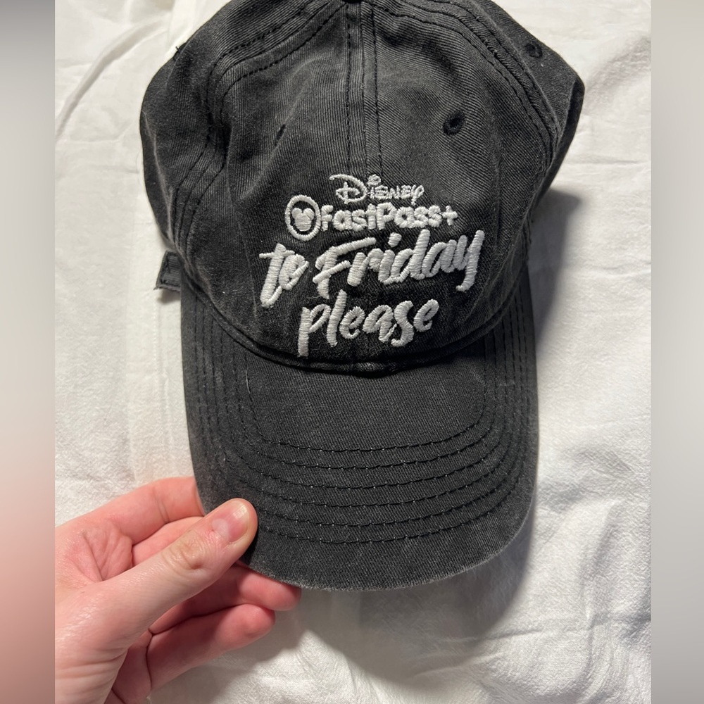 Disney World Fastpass Hat Like New